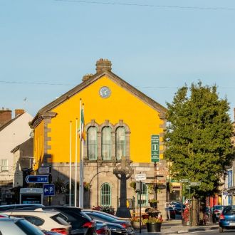 Main Street Cashel banner